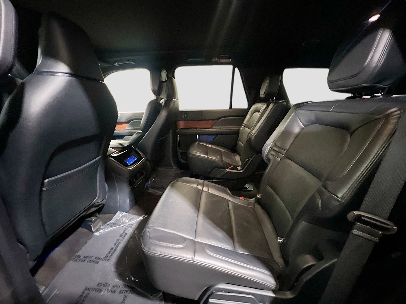 Used 2024 Lincoln Navigator Reserve image 19
