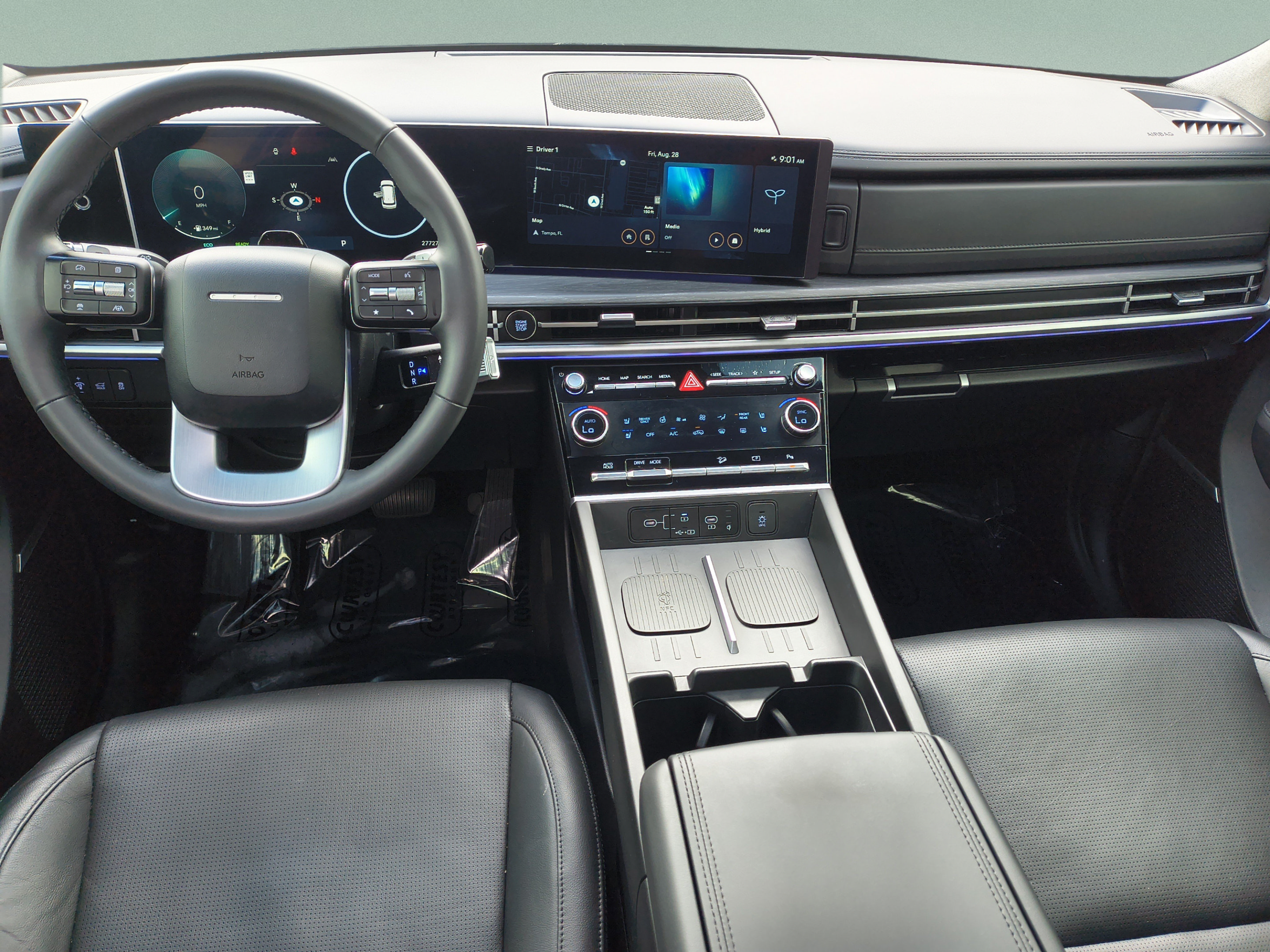 Certified 2025 Hyundai Santa Fe Limited FWD image 9