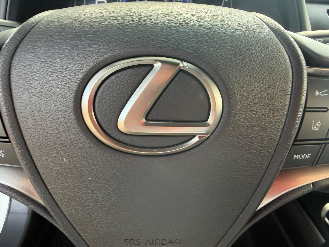 Used 2021 Lexus UX 200 w/ Accessory Package (A2) FWD image 29