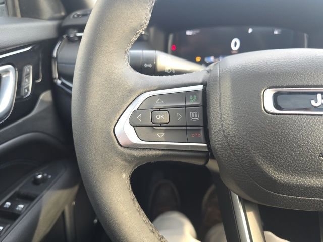 Certified 2025 Jeep Compass Limited w/ High Altitude Package AWD/4WD image 15