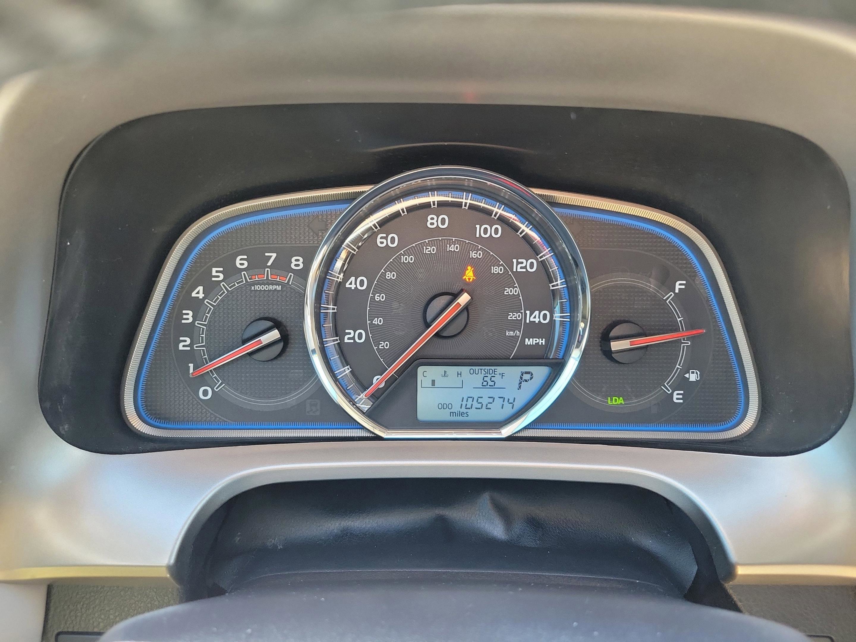 Used 2015 Toyota RAV4 Limited w/ Technology Package image 32