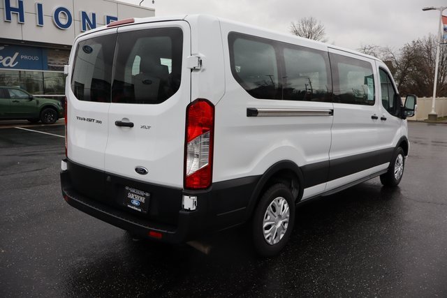 Used 2023 Ford Transit 350 XLT image 3