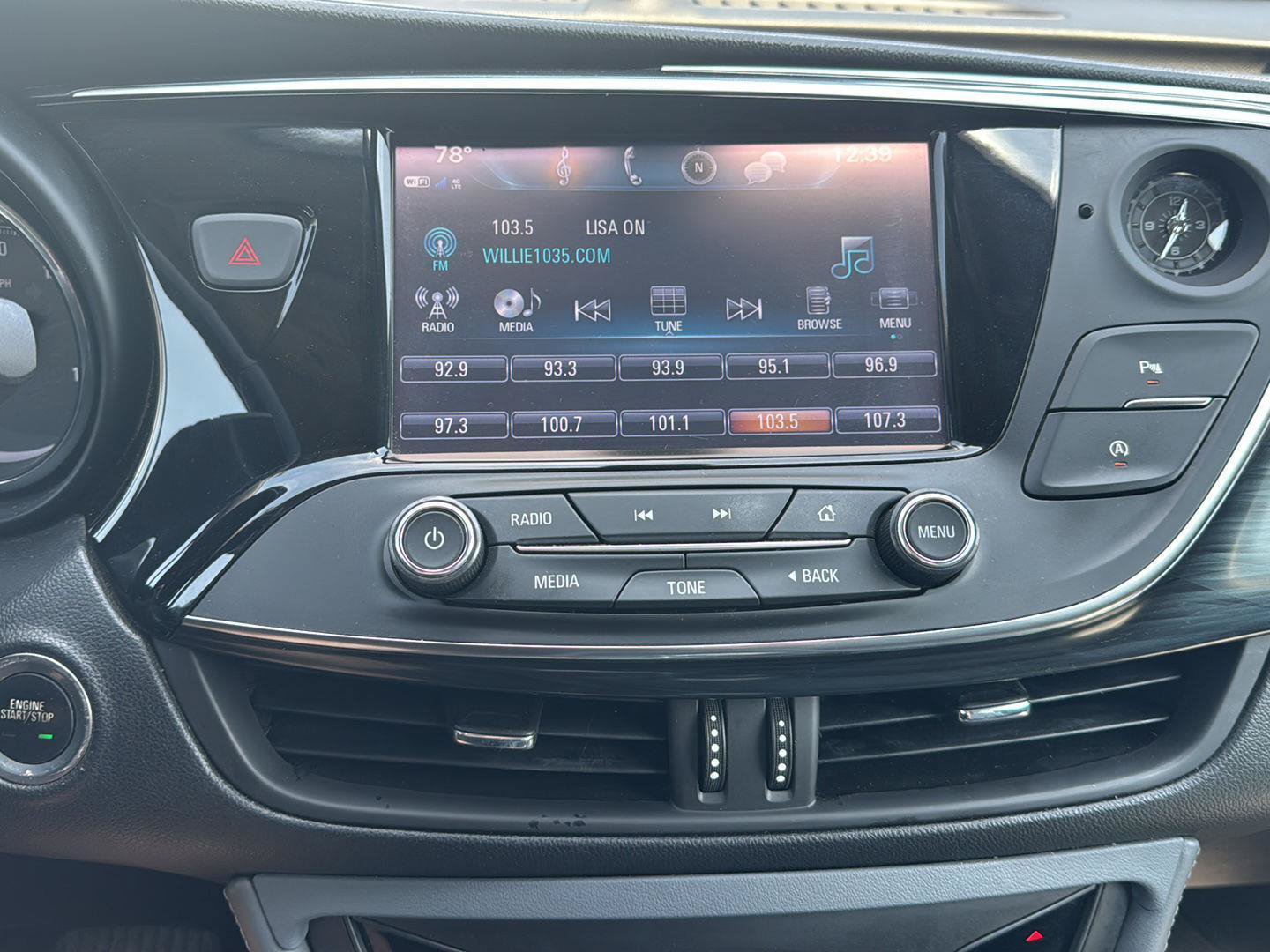 Used 2019 Buick Envision Essence FWD image 5