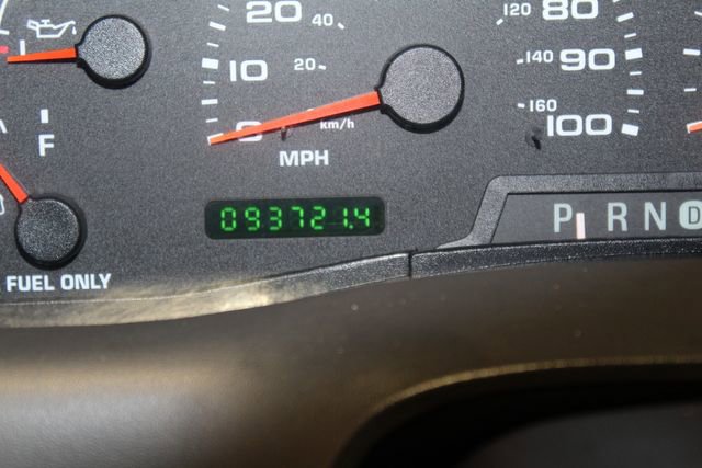 Used 2003 Ford F250 XL image 19