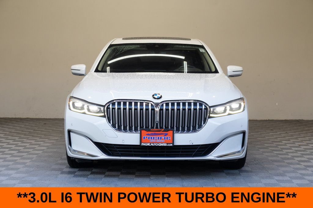 Used 2021 BMW 740i w/ Premium Package RWD image 4