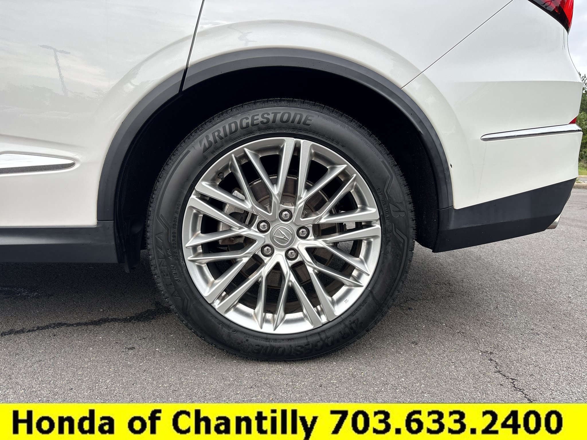 Used 2023 Acura MDX w/ Advance Package AWD/4WD image 31