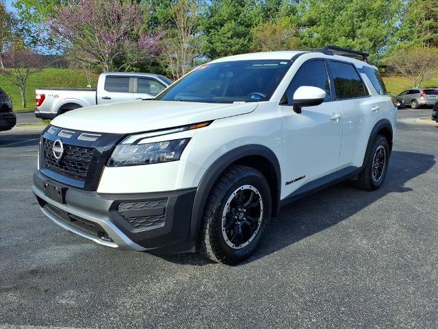 Certified 2025 Nissan Pathfinder Rock Creek image 12
