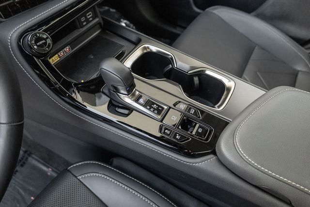 Used 2025 Lexus NX 450h+ AWD w/ Towing Package (2000 Lbs) image 10