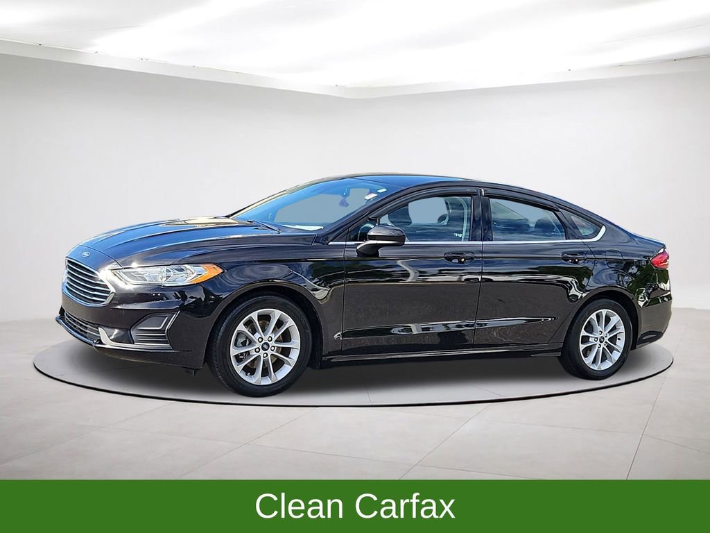 Used 2019 Ford Fusion SE FWD image 3