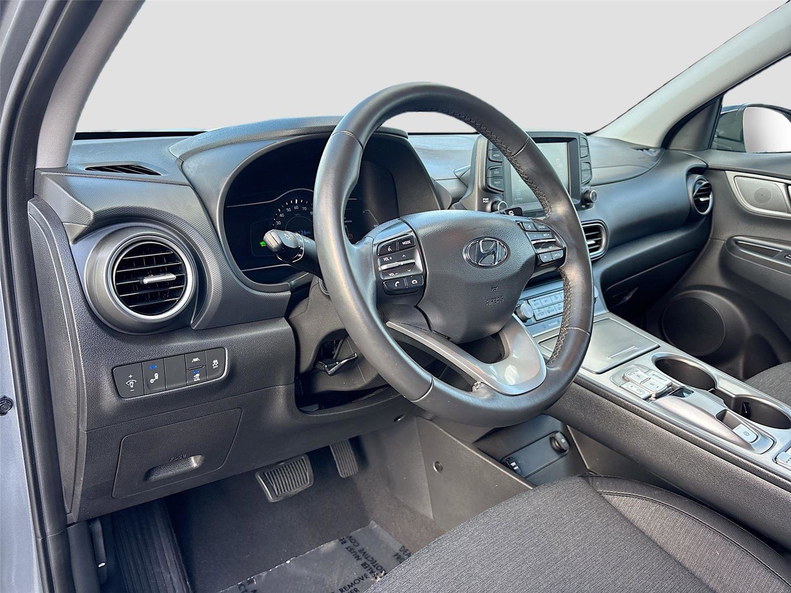 Used 2021 Hyundai Kona SEL image 9