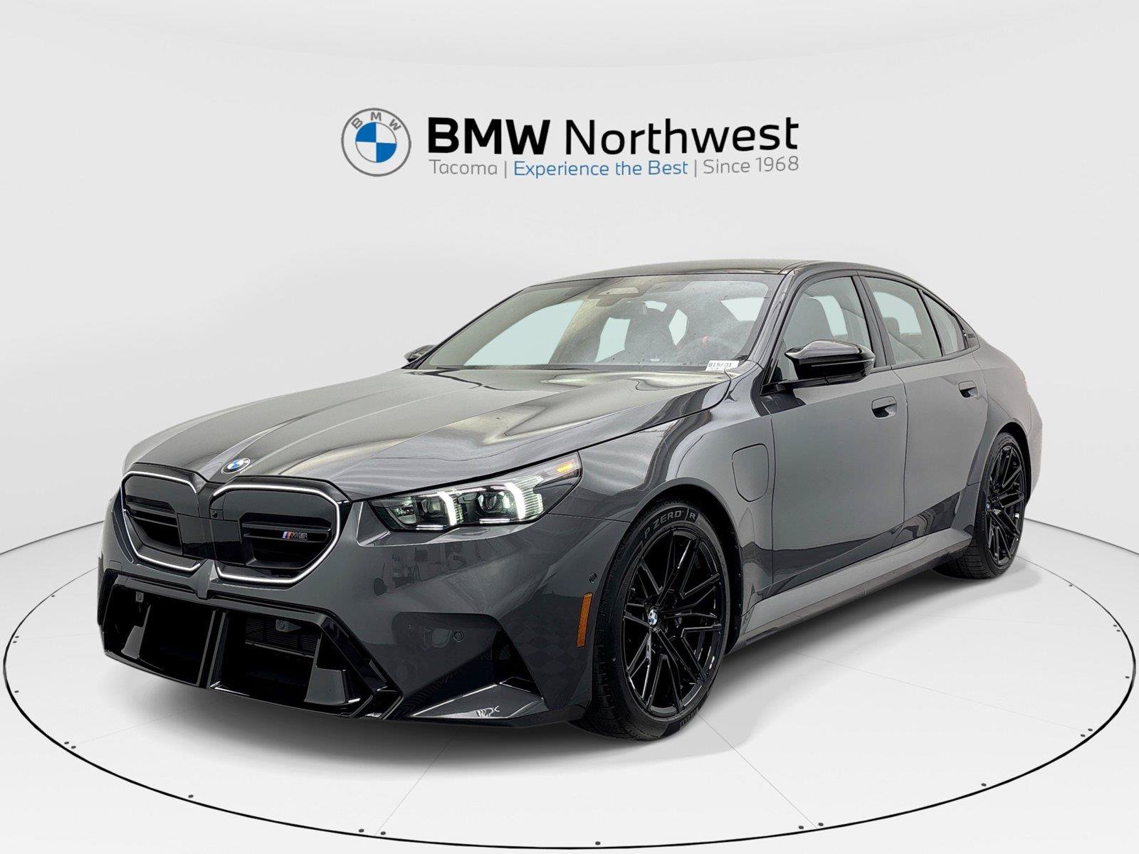 New 2027 BMW M5 w/ Executive Package AWD/4WD image 1