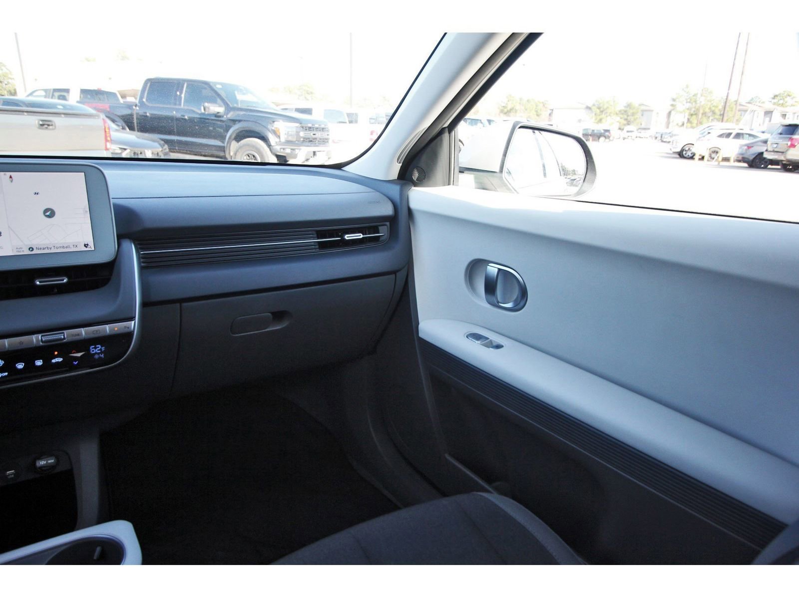 Used 2024 Hyundai Ioniq 5 SEL image 13