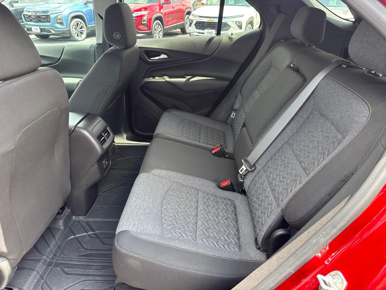 Used 2024 Chevrolet Equinox LT w/ LPO, Floor Liner Package AWD/4WD image 7