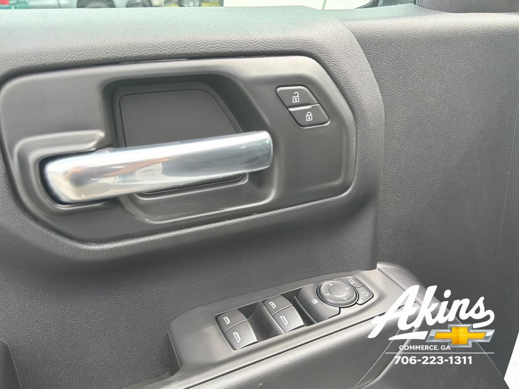 New 2026 Chevrolet Silverado 1500 Custom RWD image 16