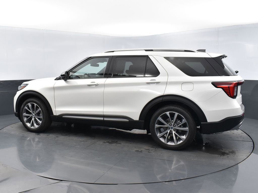Used 2025 Ford Explorer Platinum w/ Ultimate Package image 2