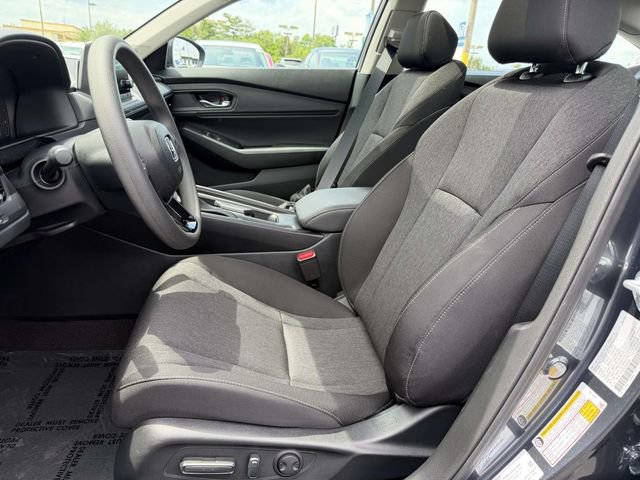 Certified 2025 Honda Accord SE image 11