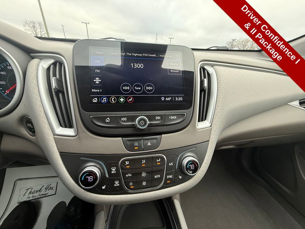 Used 2022 Chevrolet Malibu LT FWD image 22