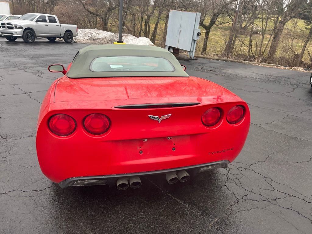 Used 2007 Chevrolet Corvette Convertible w/ Preferred Equipment Group image 4