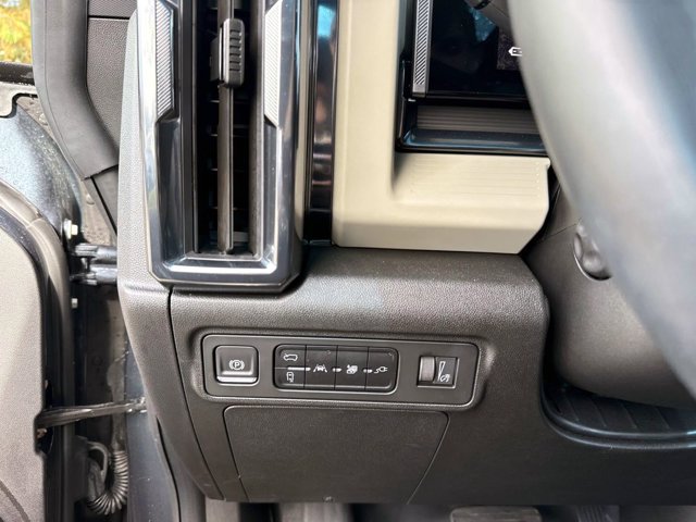 Used 2026 GMC Hummer EV SUV AWD/4WD image 33