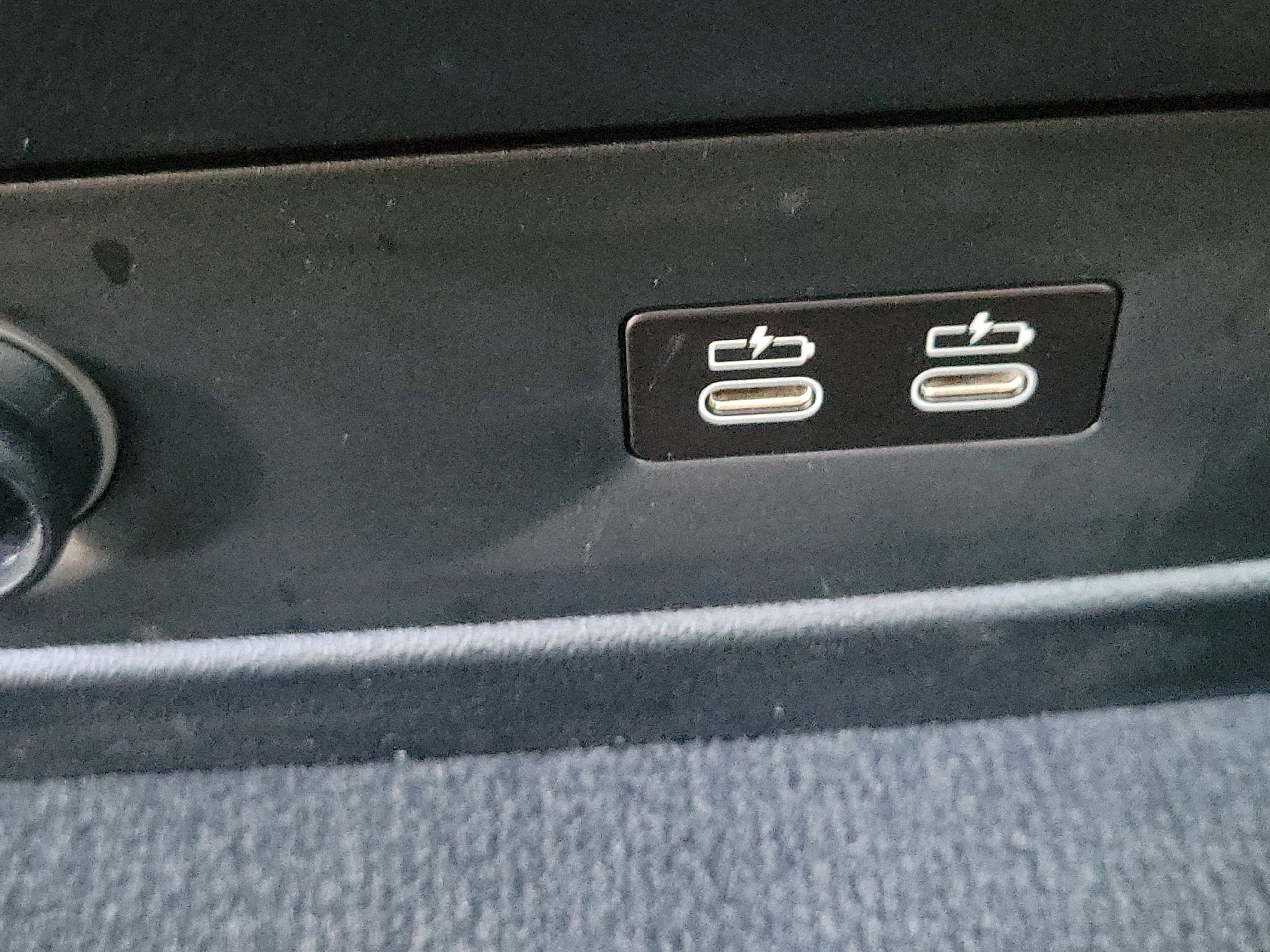 Certified 2024 BMW X5 sDrive40i w/ M Sport Package image 19