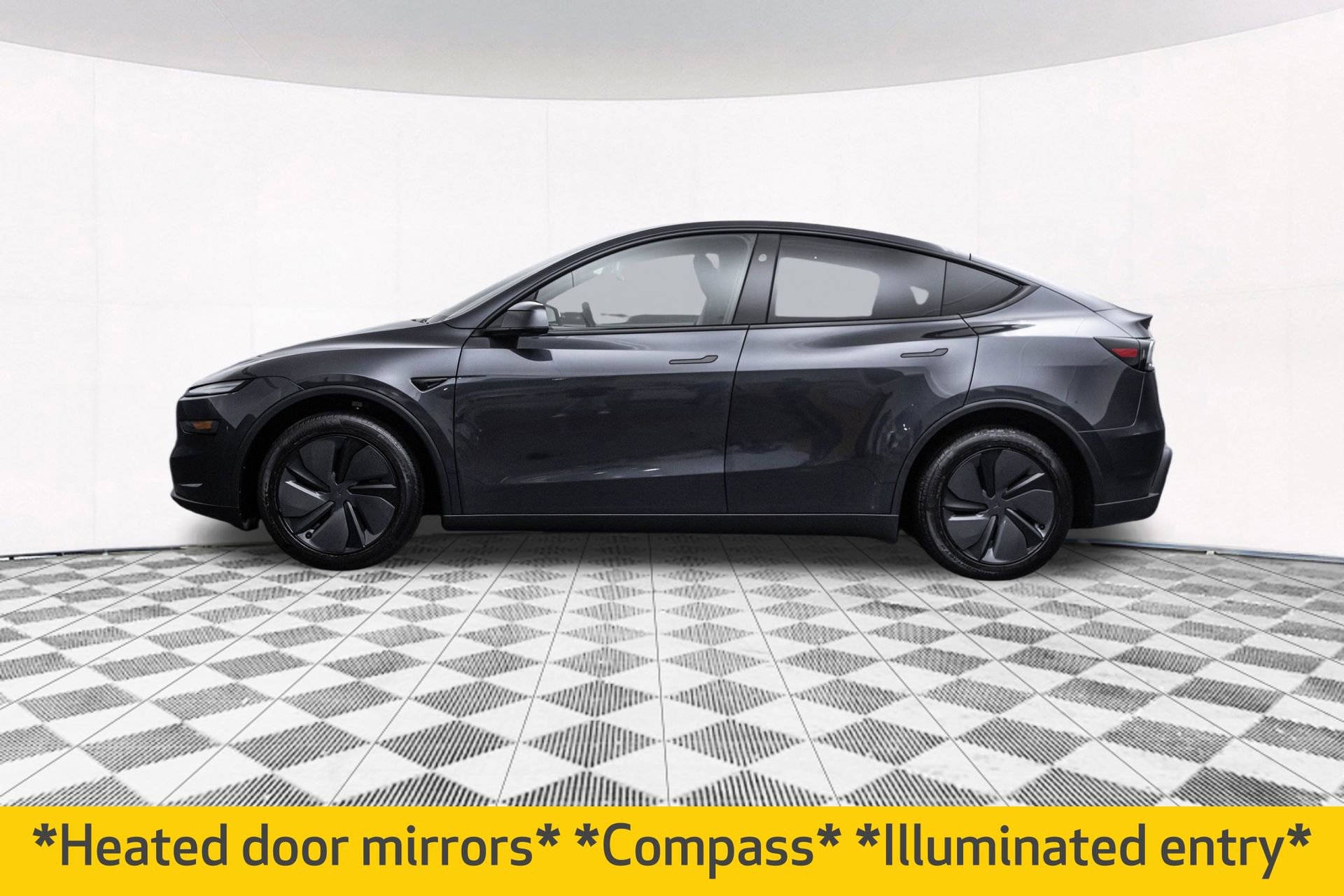 Used 2026 Tesla Model Y AWD image 6