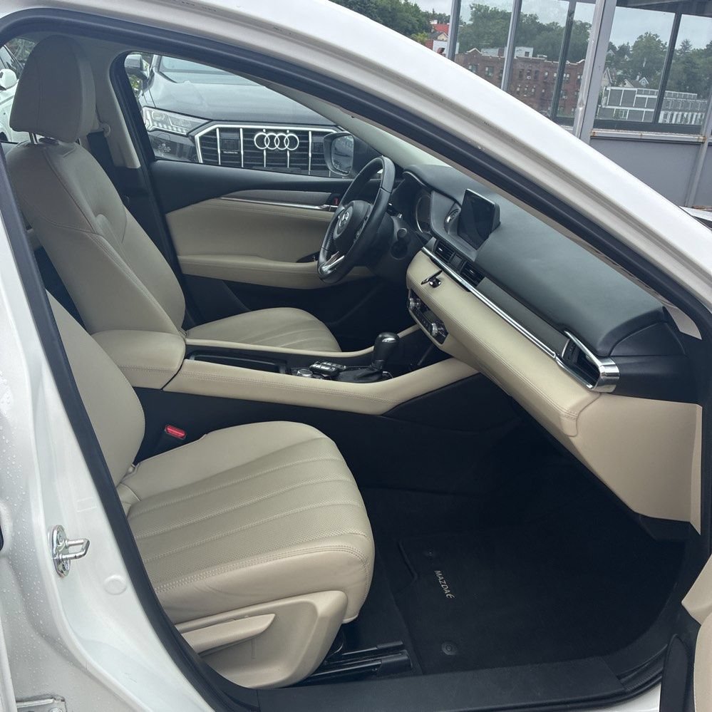 Used 2019 MAZDA MAZDA6 Touring FWD image 3