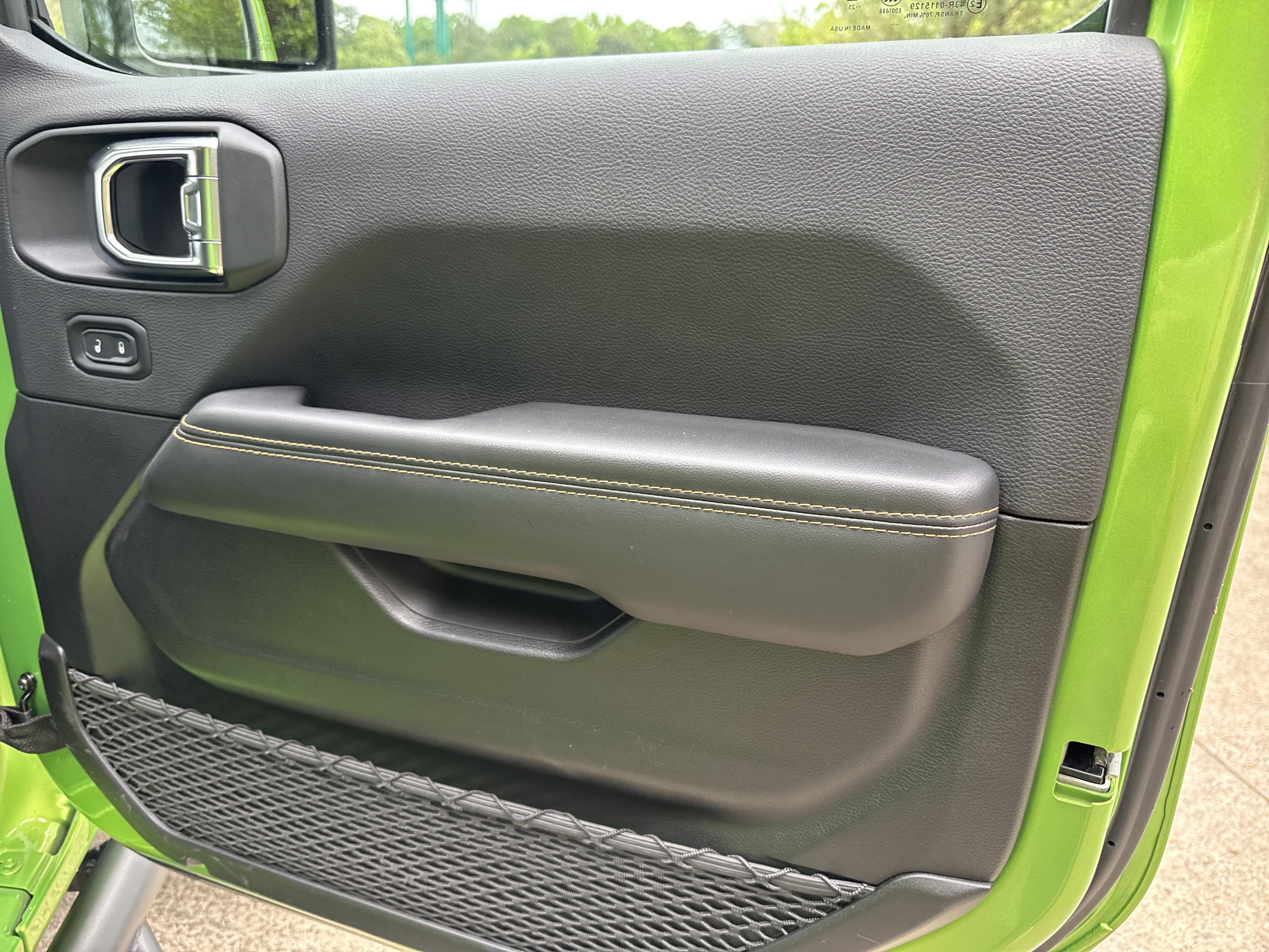 Used 2025 Jeep Gladiator Sport AWD/4WD image 17