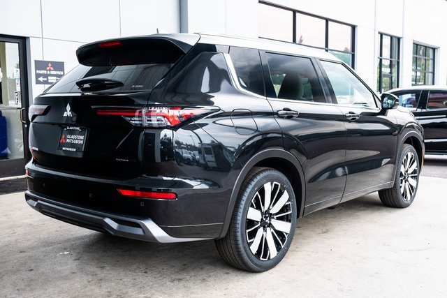New 2025 Mitsubishi Outlander AWD image 6
