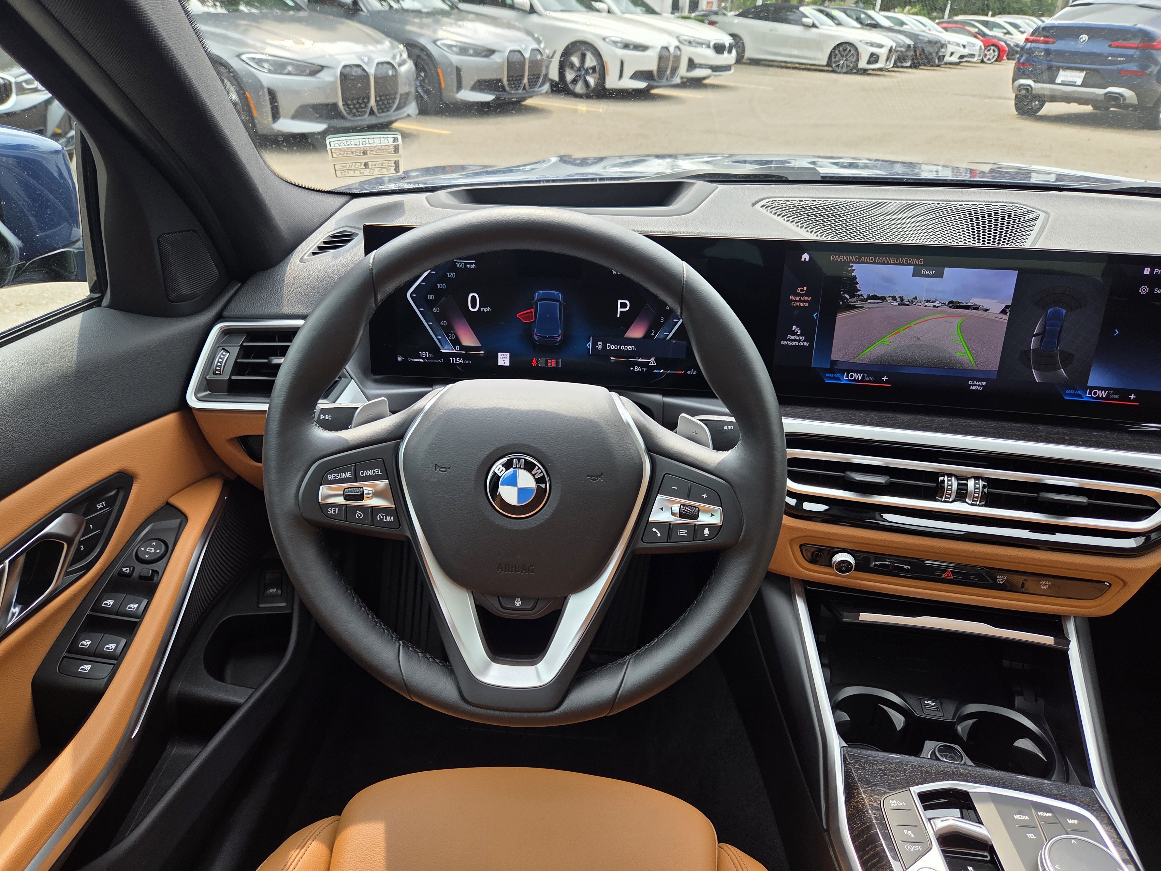 Used 2023 BMW 330i xDrive Sedan w/ Premium Package AWD/4WD image 28