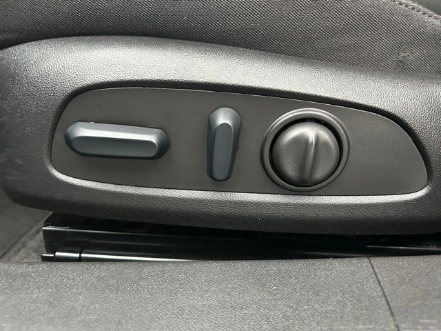 Used 2024 Chevrolet Malibu LT image 8