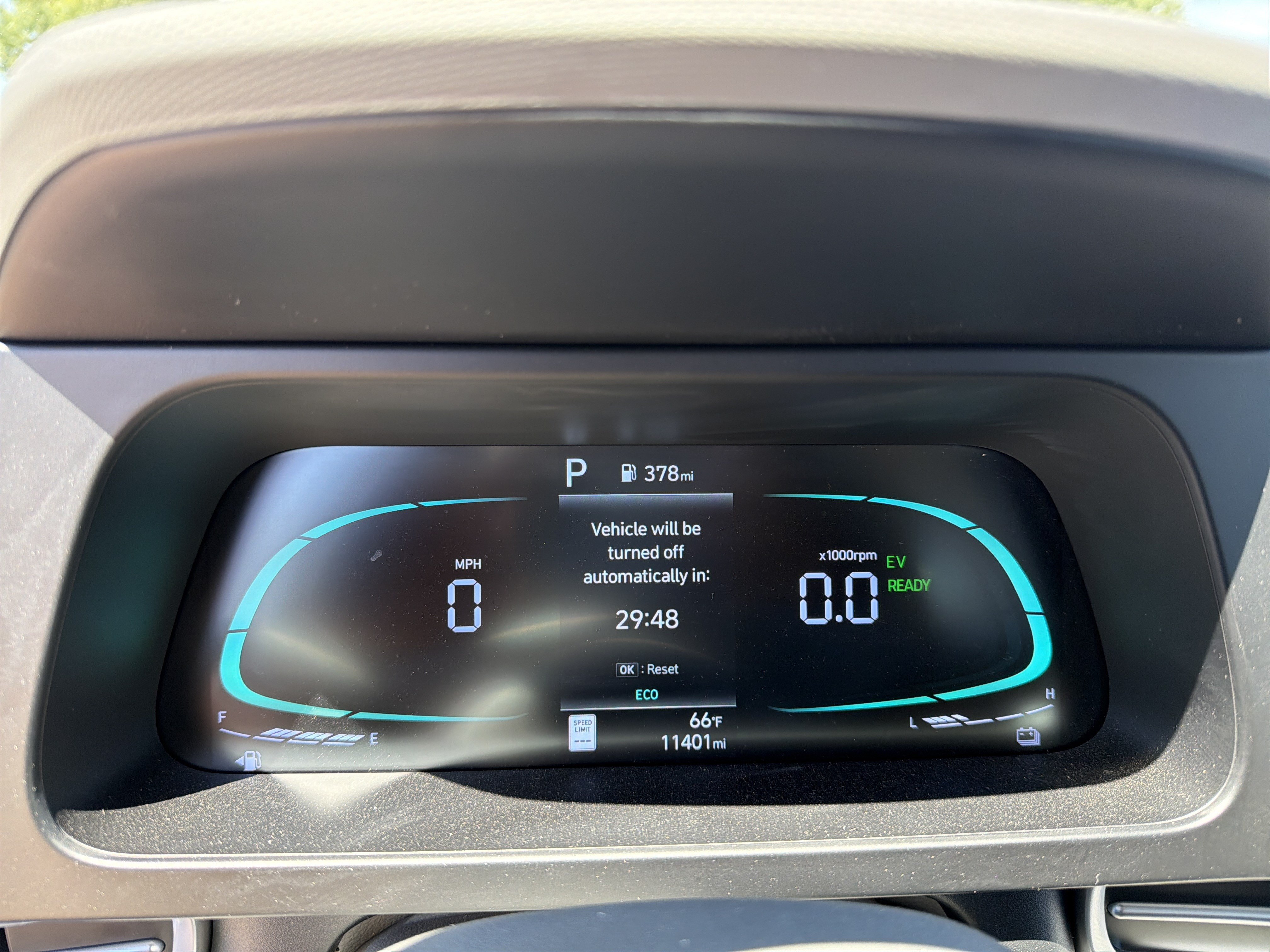 Used 2026 Hyundai Elantra Hybrid FWD image 11