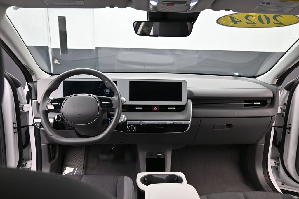 Certified 2024 Hyundai Ioniq 5 SEL RWD image 10