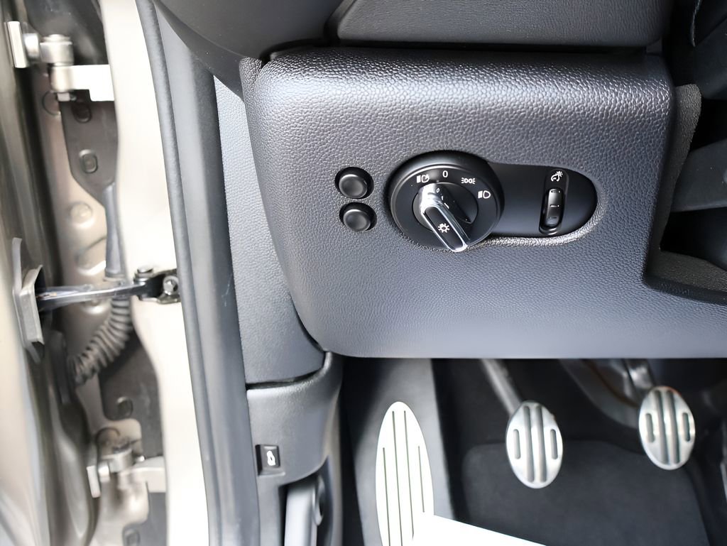 Used 2021 MINI Cooper John Cooper Works w/ Driver Assistance Package image 35