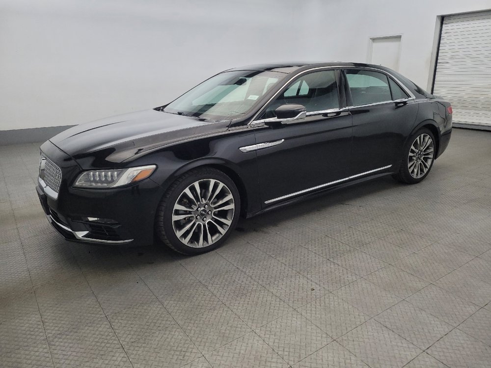 Used 2017 Lincoln Continental Reserve w/ Luxury Package AWD/4WD image 2