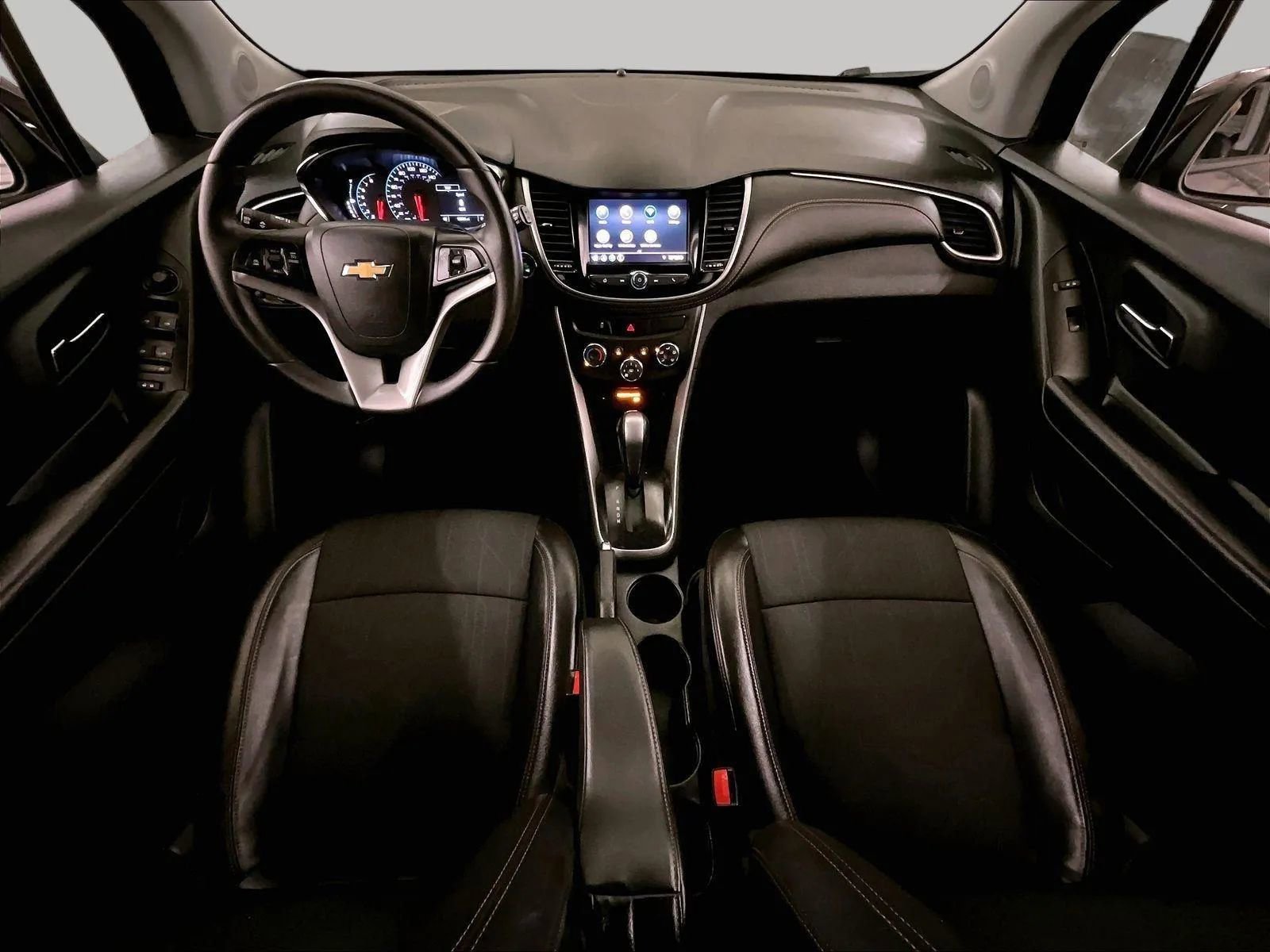 Used 2022 Chevrolet Trax LT w/ Driver Confidence Package AWD/4WD image 14