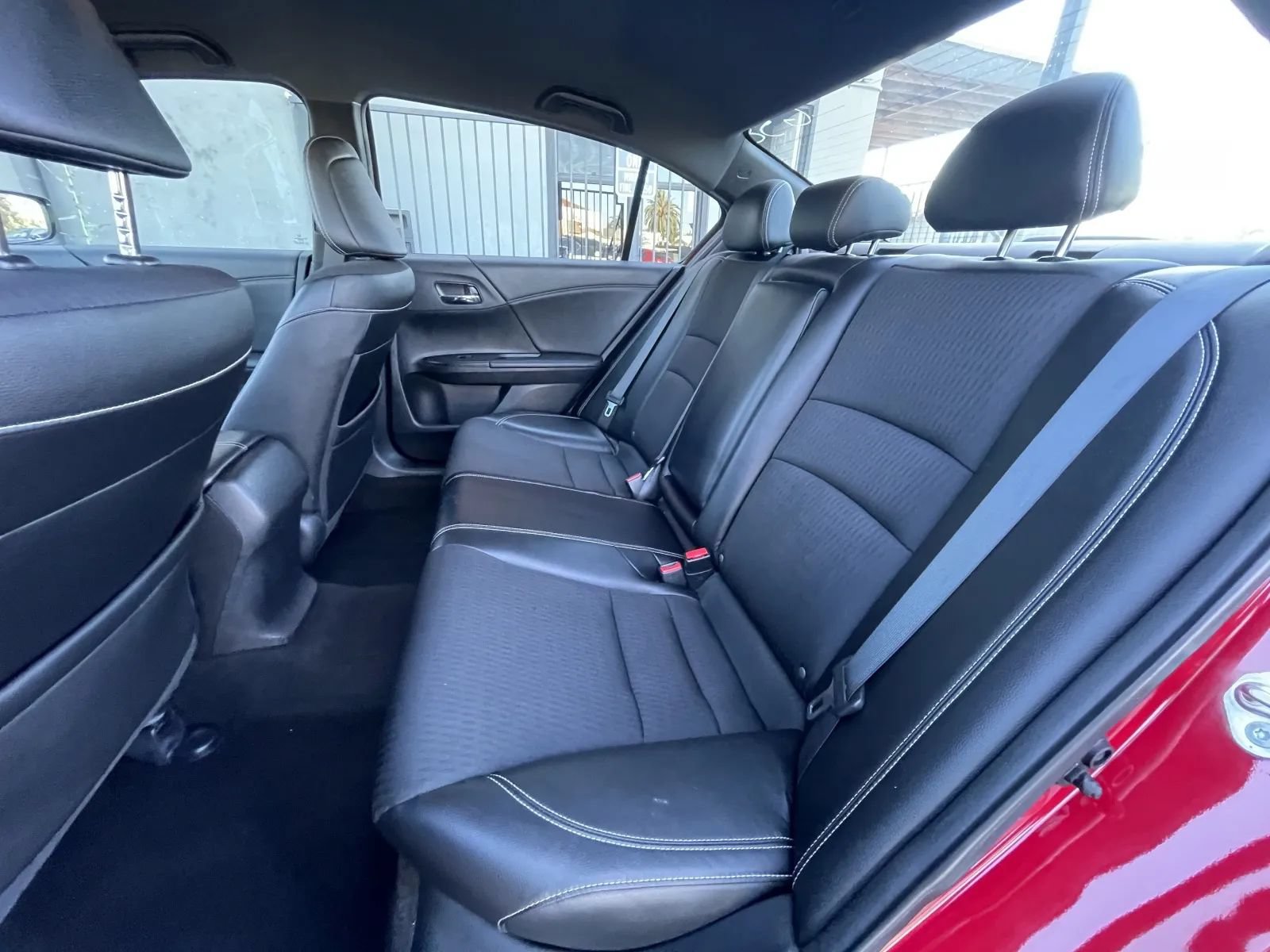 Used 2017 Honda Accord Sport image 15