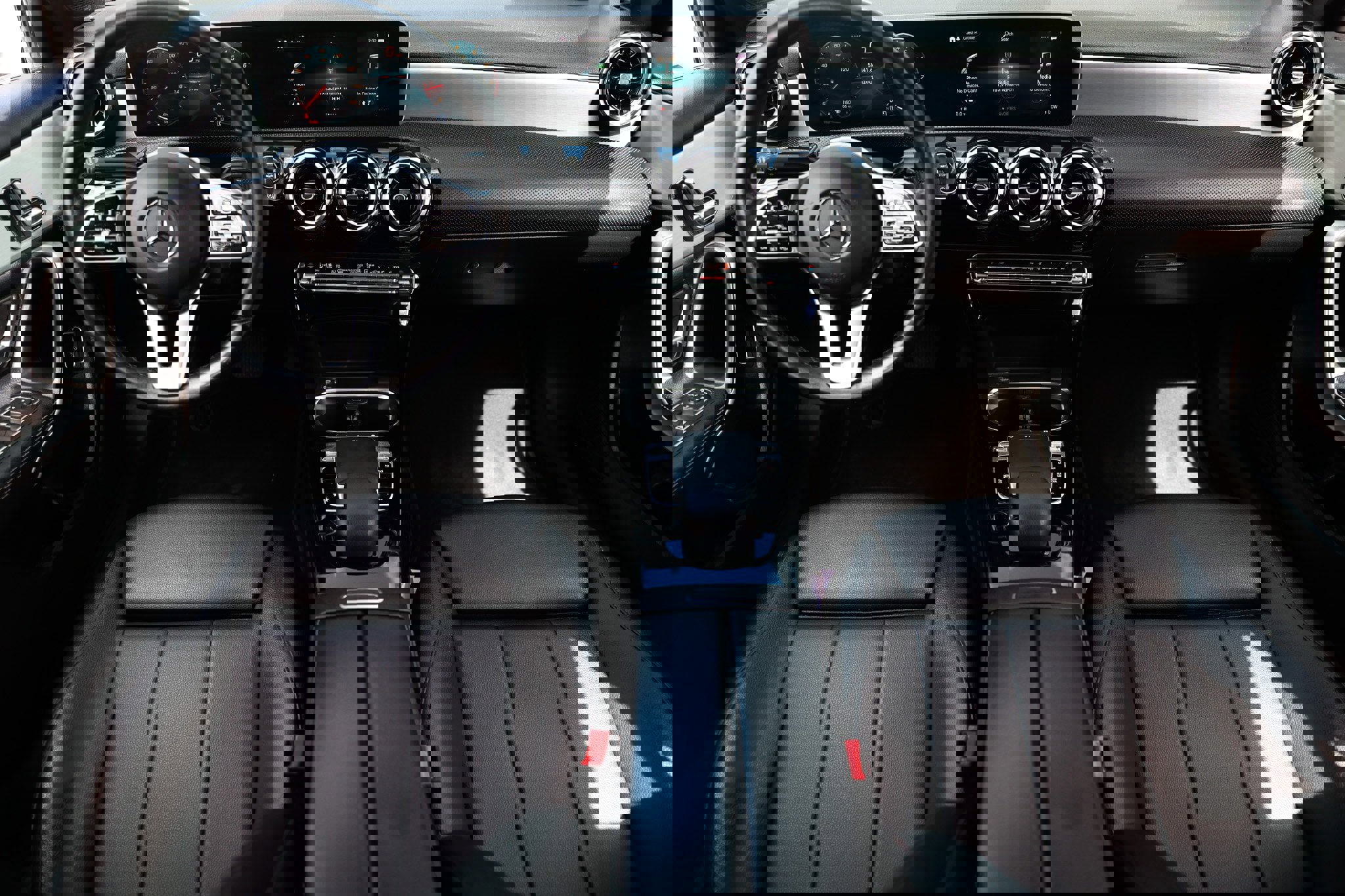 Used 2019 Mercedes-Benz A 220 image 2