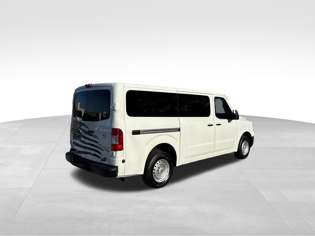 Used 2016 Nissan NV 3500 S image 6