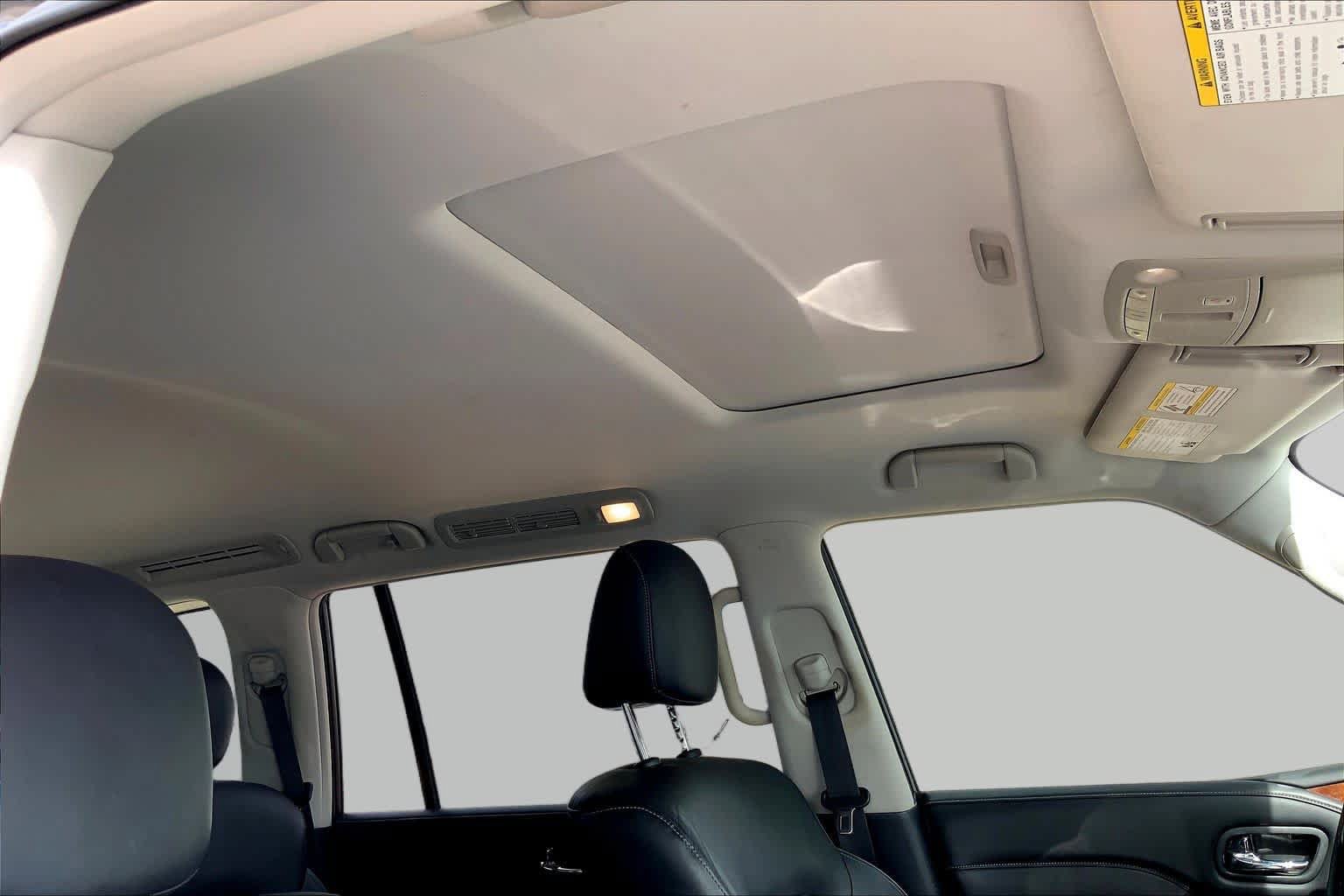Used 2019 INFINITI QX80 Luxe w/ All-Season Package AWD/4WD image 13