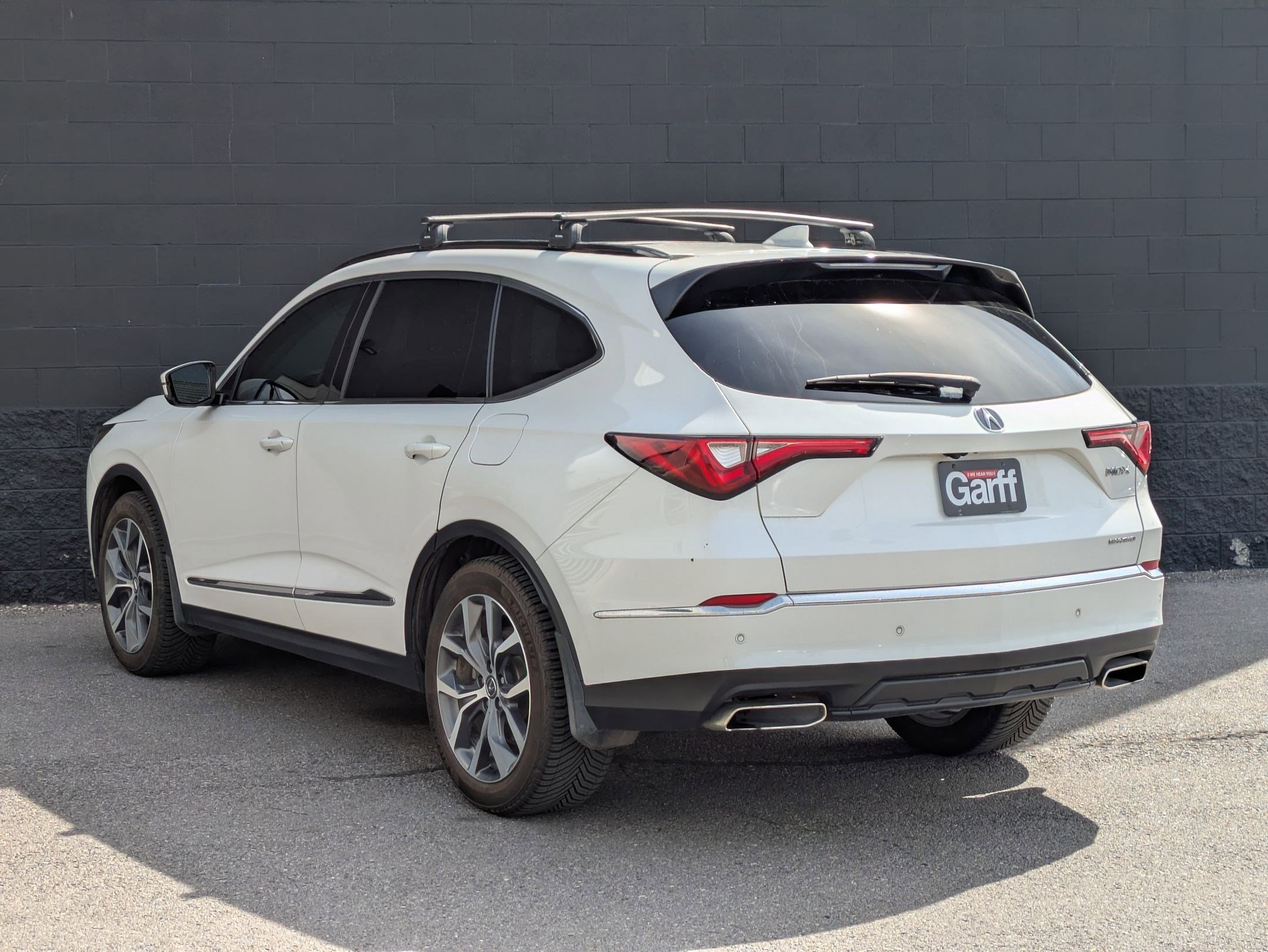 Used 2022 Acura MDX SH-AWD w/ Technology Package image 7