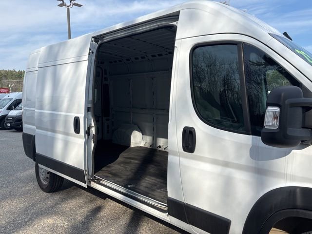 Used 2023 RAM ProMaster 2500 image 9