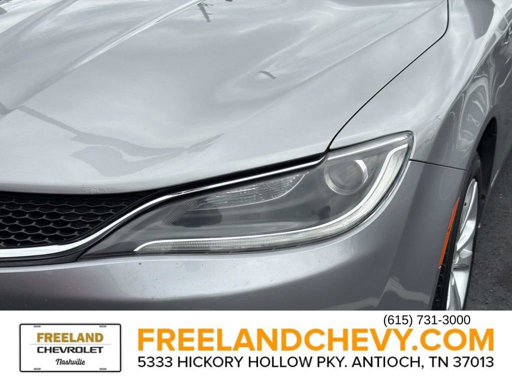 Used 2015 Chrysler 200 Limited w/ Convenience Group FWD image 7