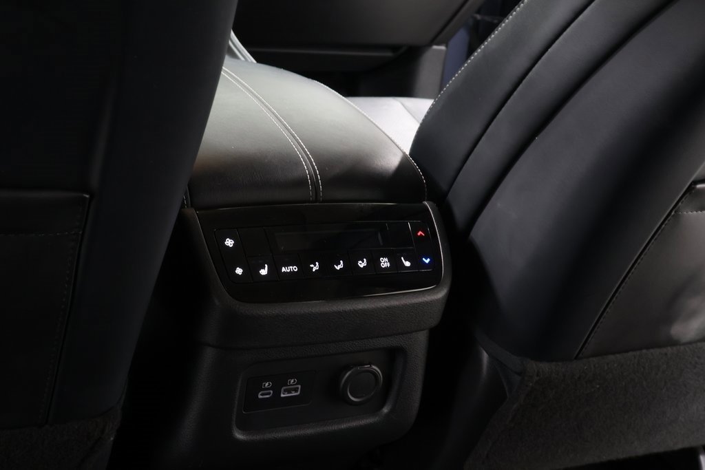 Used 2023 INFINITI QX60 Luxe image 26