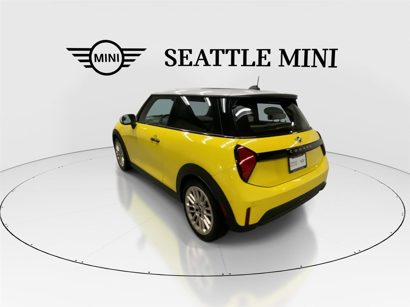 Certified 2025 MINI Cooper S image 8