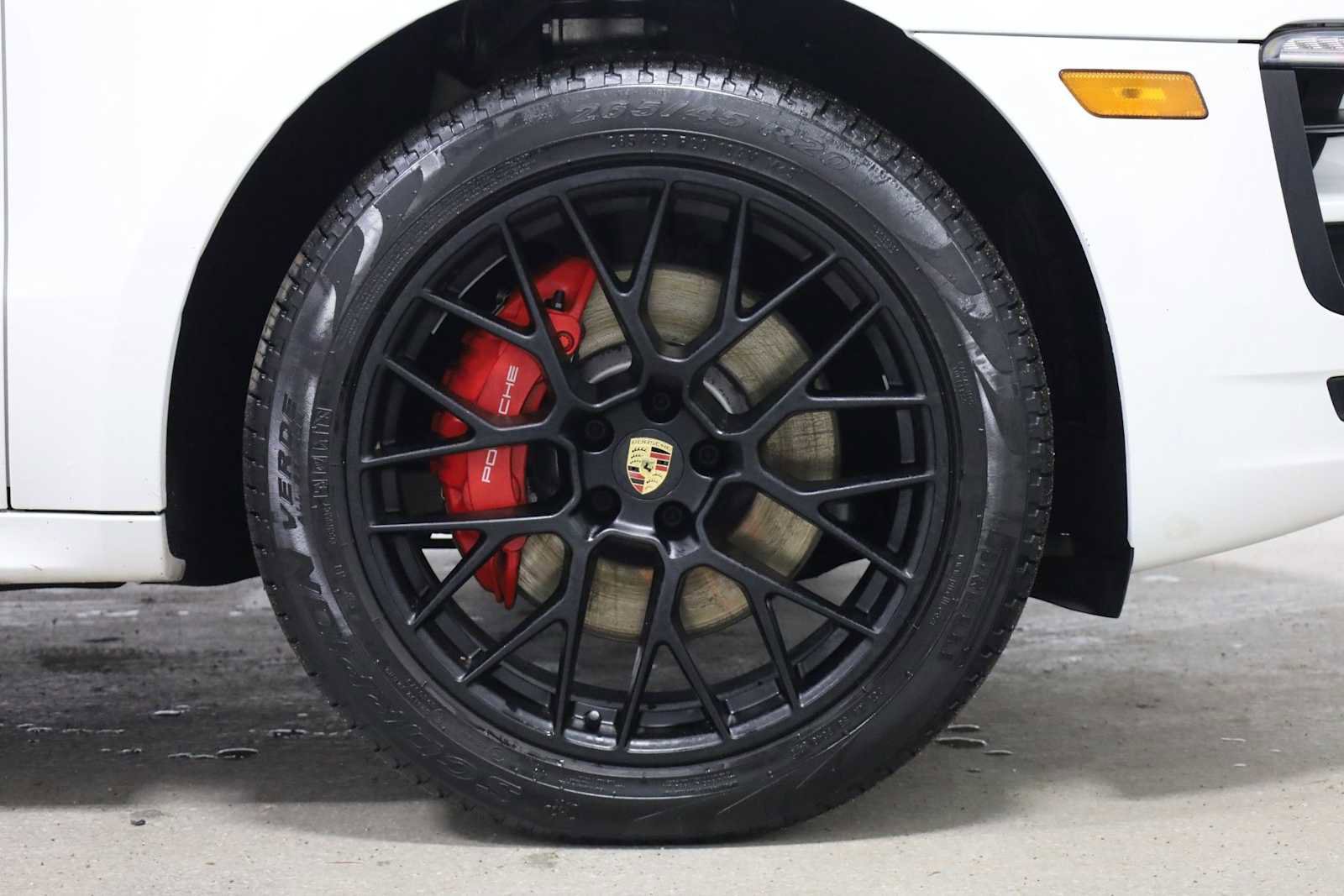 Used 2018 Porsche Macan GTS image 12