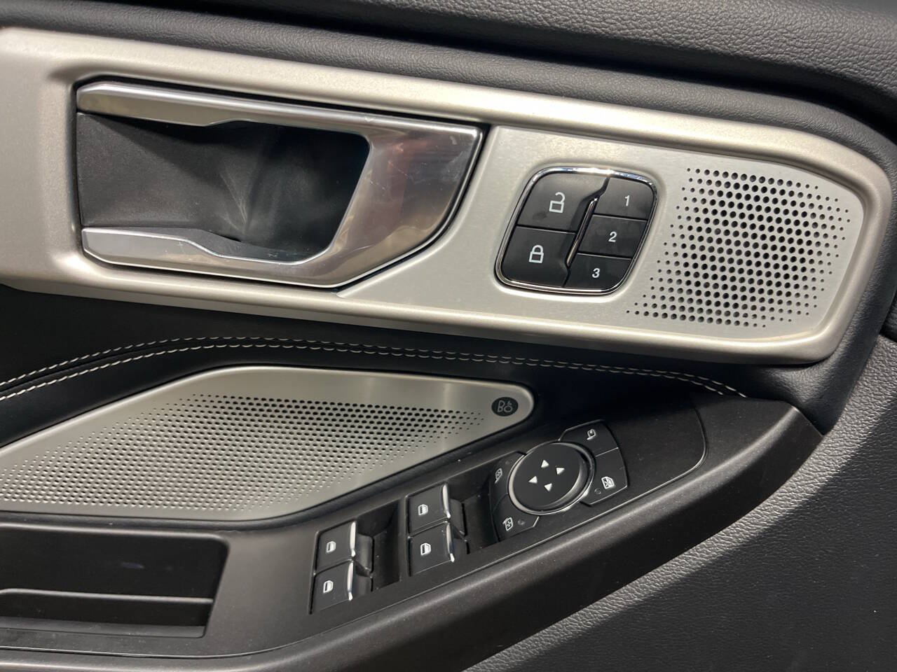 Used 2020 Ford Explorer ST w/ ST Street Pack AWD/4WD image 16