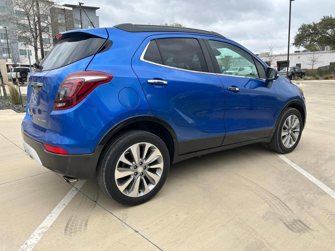 Used 2017 Buick Encore Preferred image 26