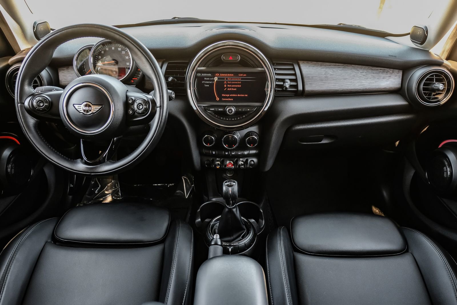 Used 2015 MINI Cooper S image 13