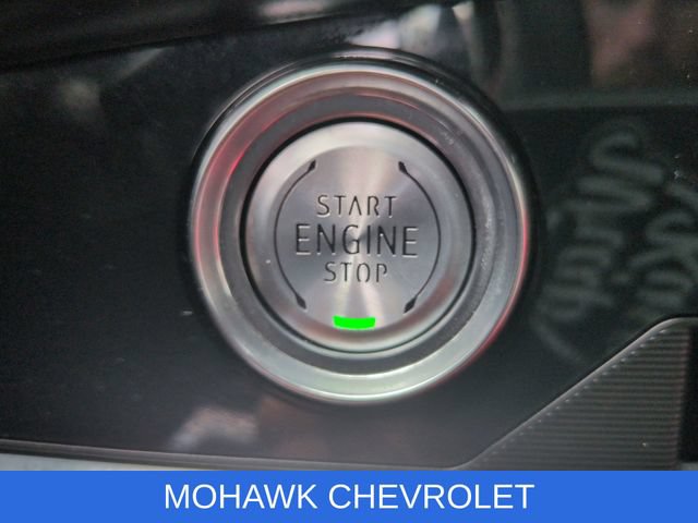 Used 2024 Chevrolet Corvette Stingray Preferred Cpe w/ Z51 Performance Package RWD image 17