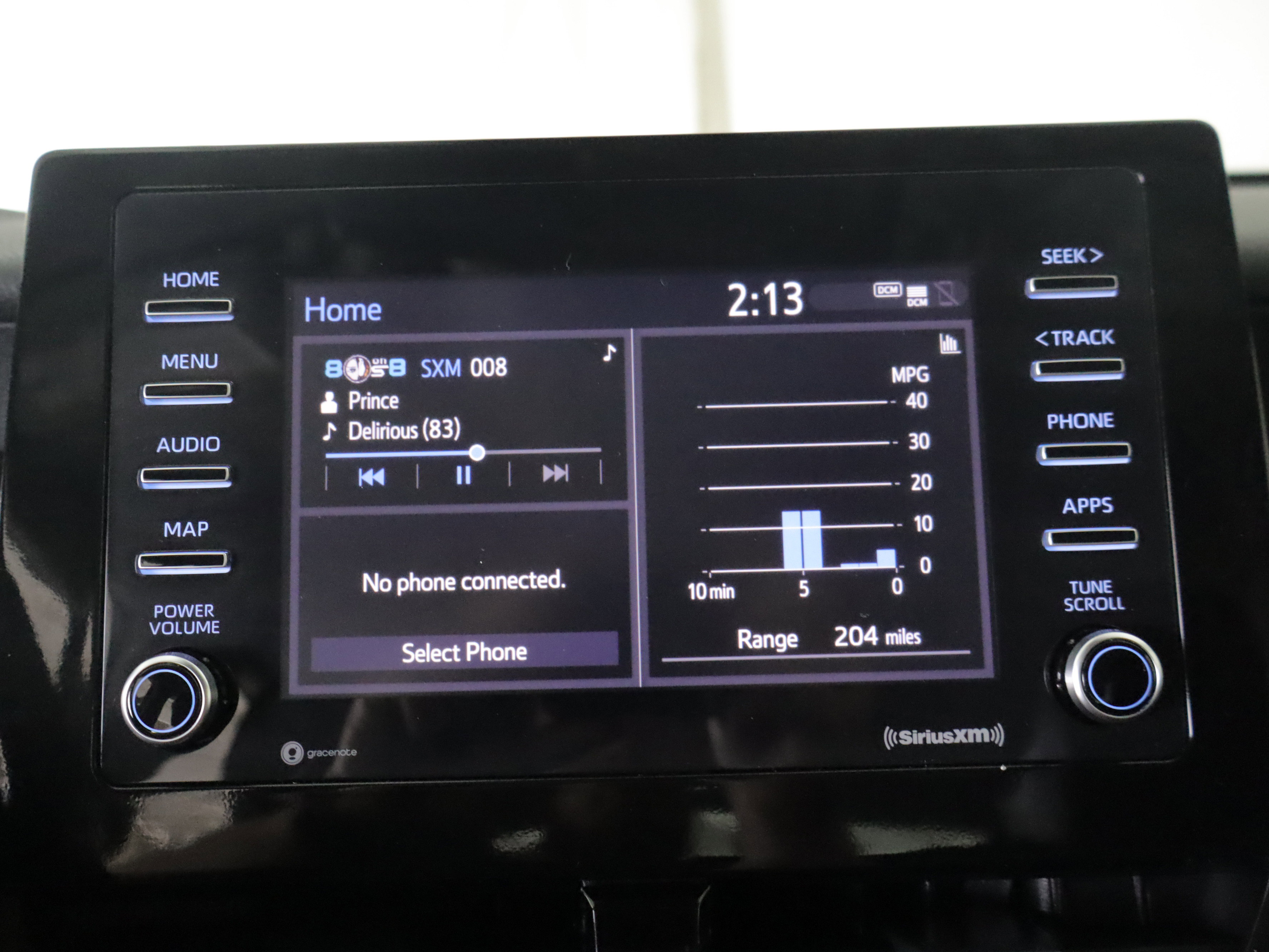 Used 2024 Toyota Camry SE FWD image 14
